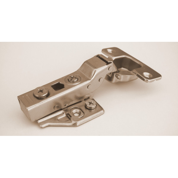 Half Overlay Hydraulic Hinge With Clip-On 3D Base