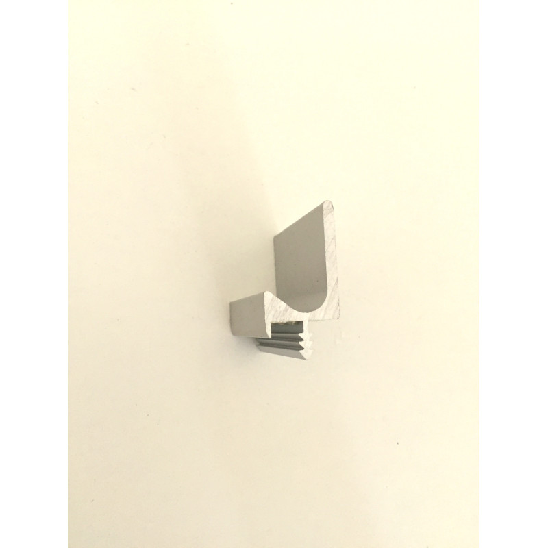L007 Recessed Handle Profile