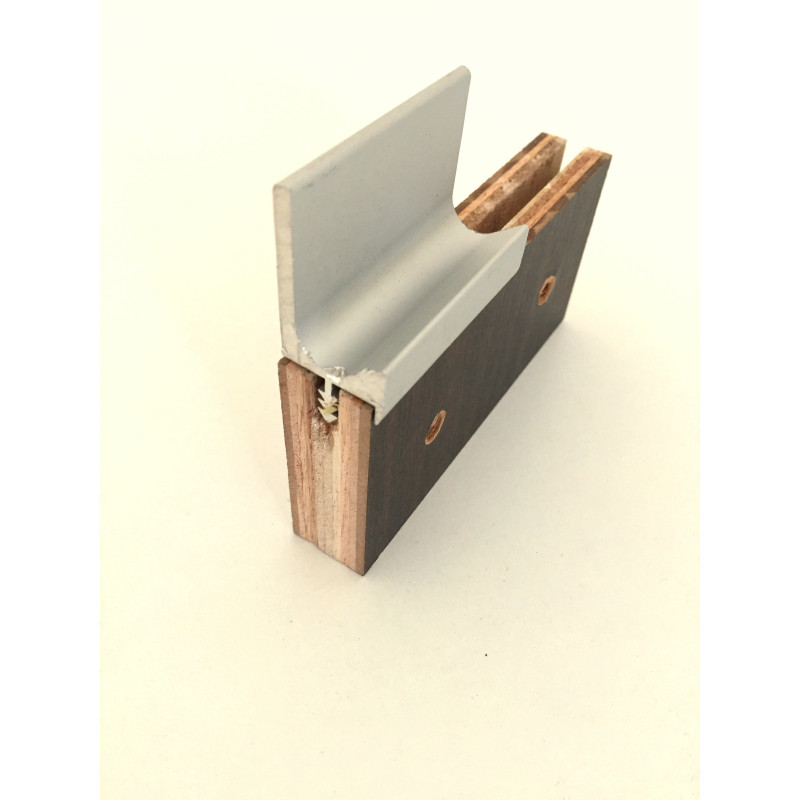 L007 Recessed Handle Profile