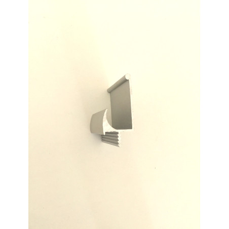 L018 Recessed Handle Profile